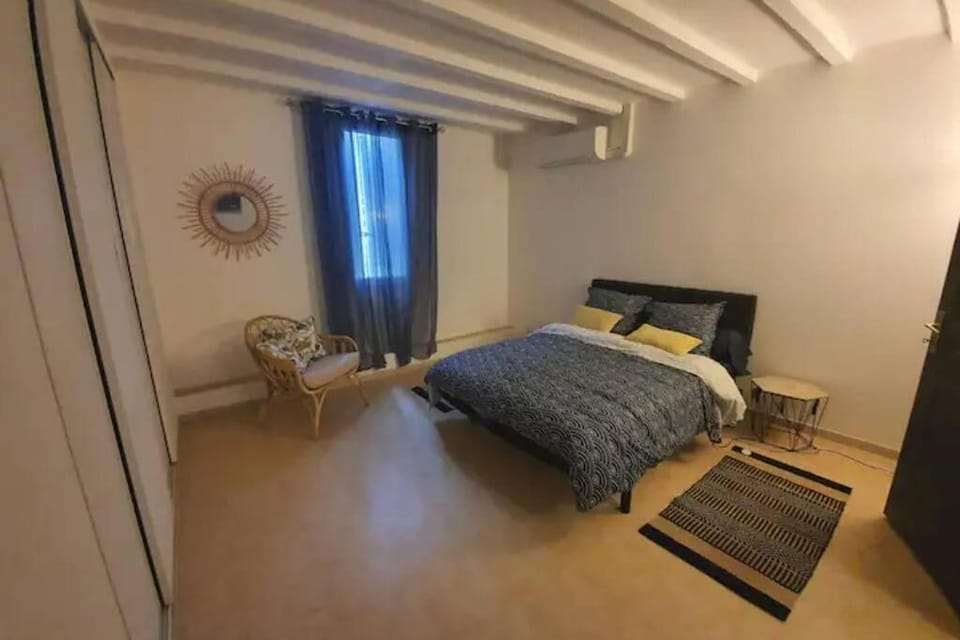 La Montille House in Arles