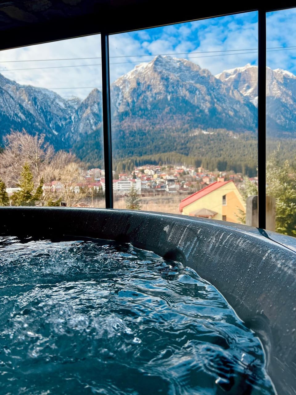 Hot Tub, Swimming pool