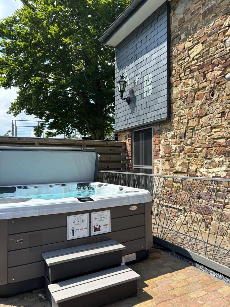 B&B Ferienhof AB Wellness Suite Bed and Breakfast in Wallonia, Belgium