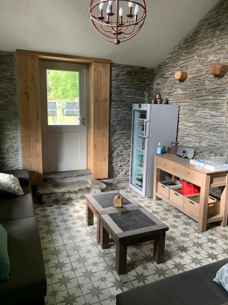 Lounge or bar