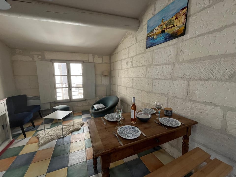 "L'artistique" Centre Arles Fondation Van Gogh House in Arles