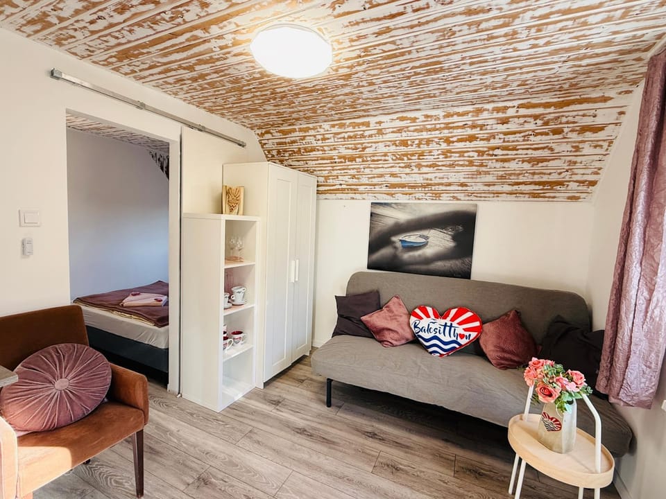 Balcsitthon Apartmanok Apartment in Siófok