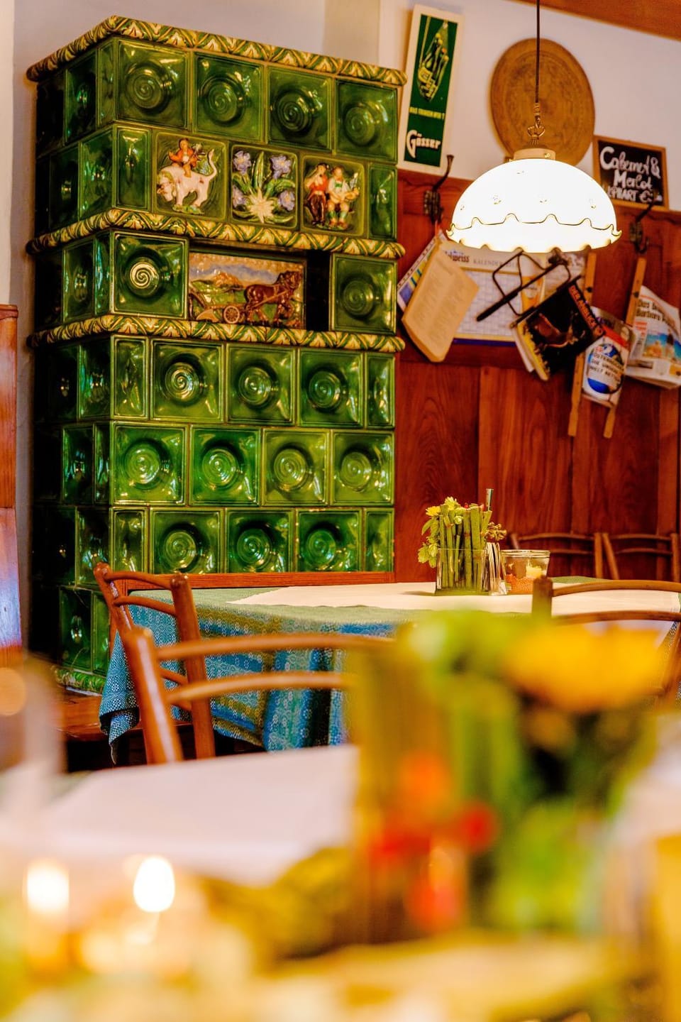Restaurant/places to eat, Decorative detail