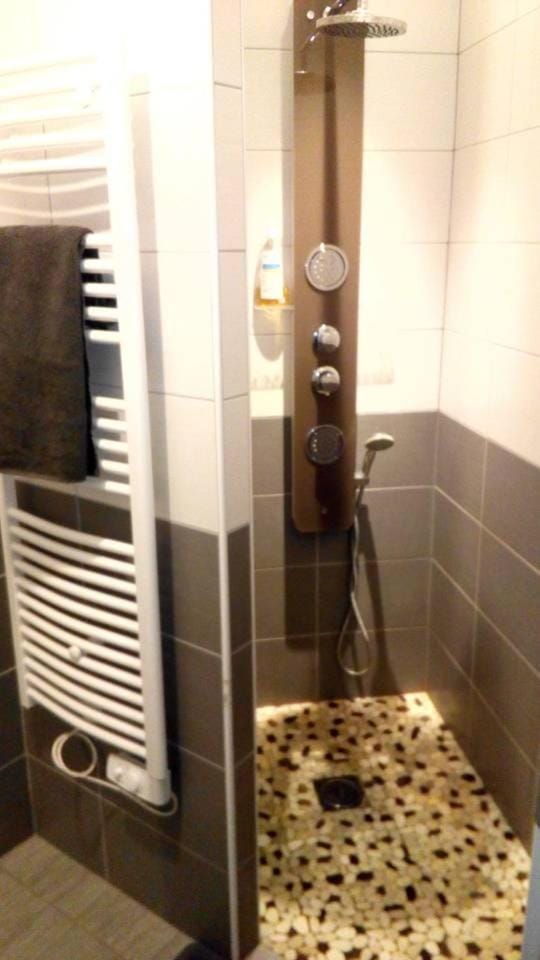 Bathroom, Bathroom