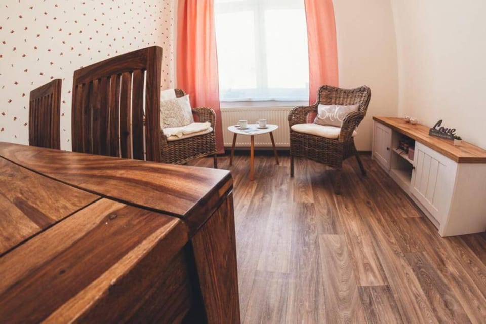 Stylový apartmán v centru Náchoda Apartment in Czechia