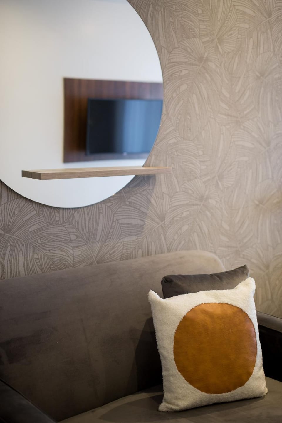 Living room, Decorative detail, Seating area