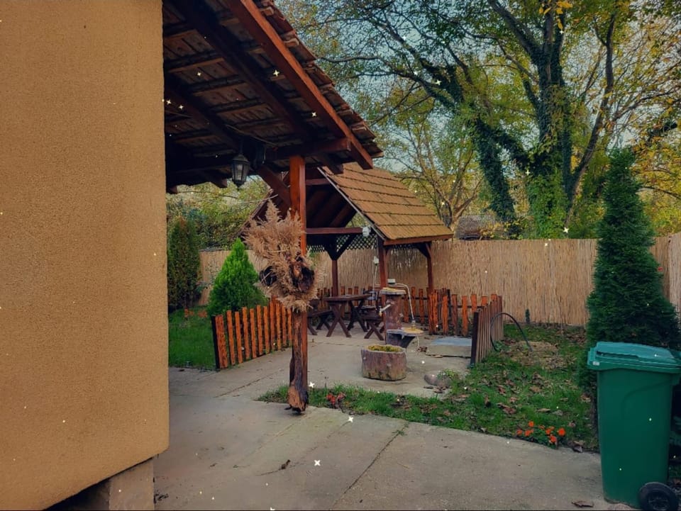 Radetov konak Chalet in Serbia