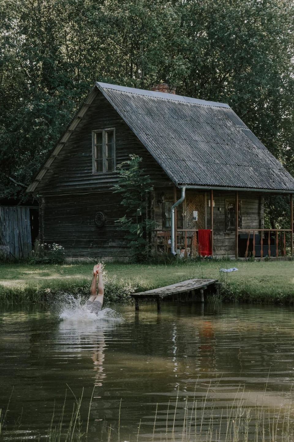 Neighbourhood, Sauna