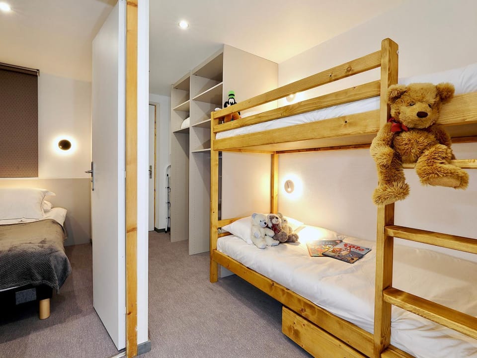 Nid Douillet Rénové à Courchevel: 4 Pers, Ski aux Pieds, Wifi - FR-1-575-114 Apartment in Saint-Bon-Tarentaise