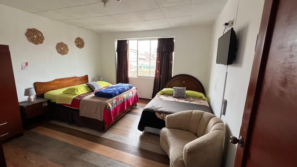 Casa Perla Cuencana Hostal Bed and Breakfast in Cuenca