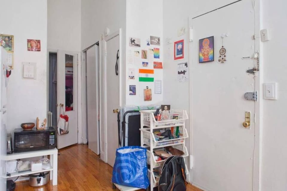 Small budget studio for X'mas in Manhattan Apartment in Harlem