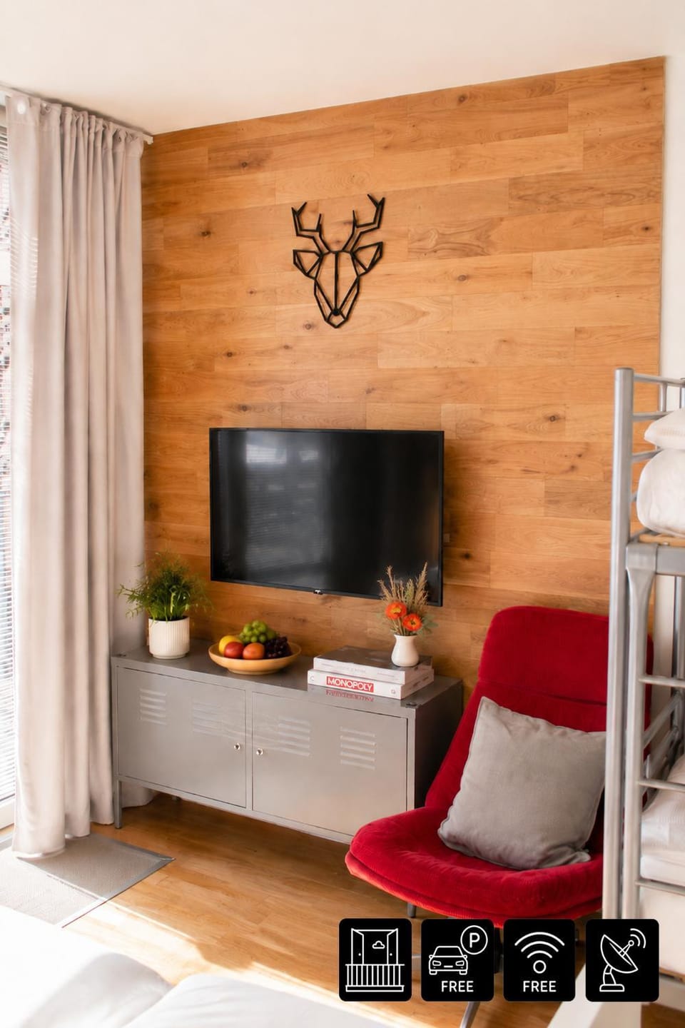TV and multimedia, Seating area