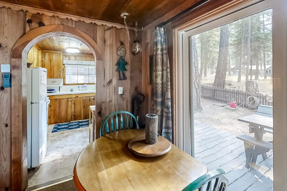 Backcountry Bungalow House in Oregon