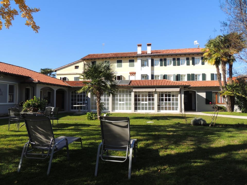 Property building, Garden