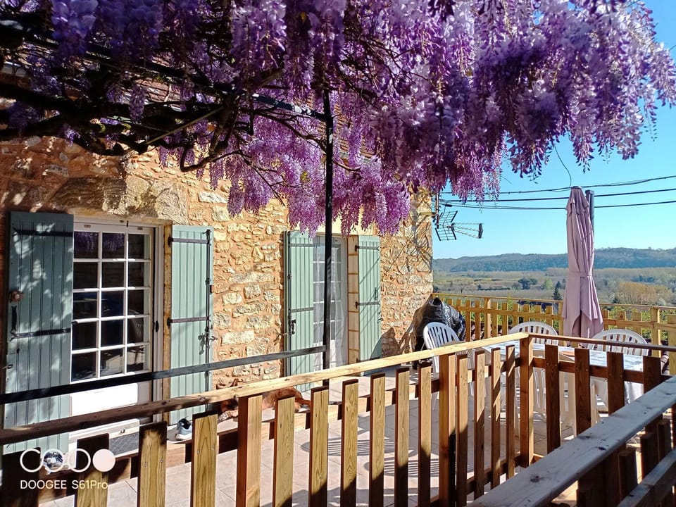 Spring, View (from property/room), Balcony/Terrace, Landmark view