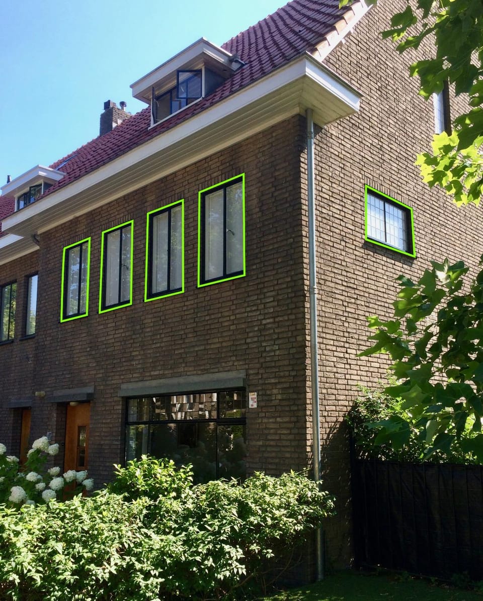 Facade/entrance