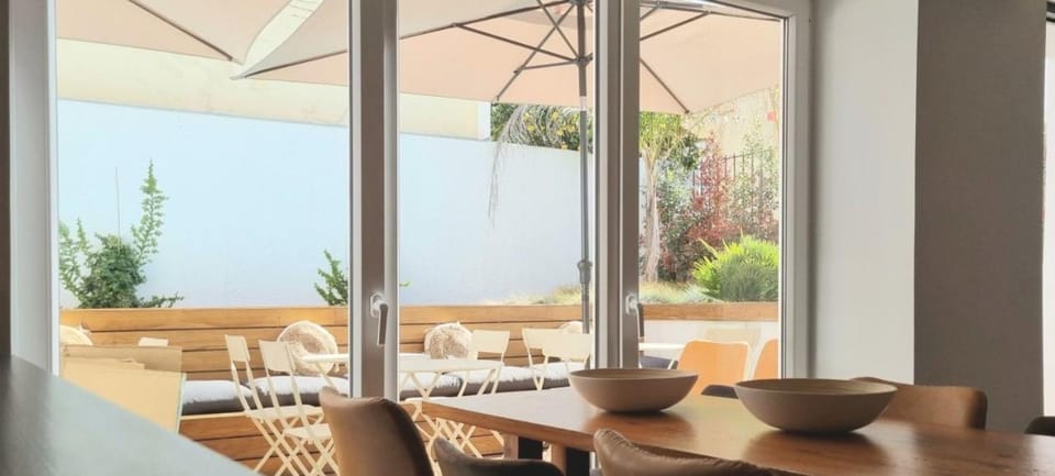 Casa BARR Bed and Breakfast in Setubal District