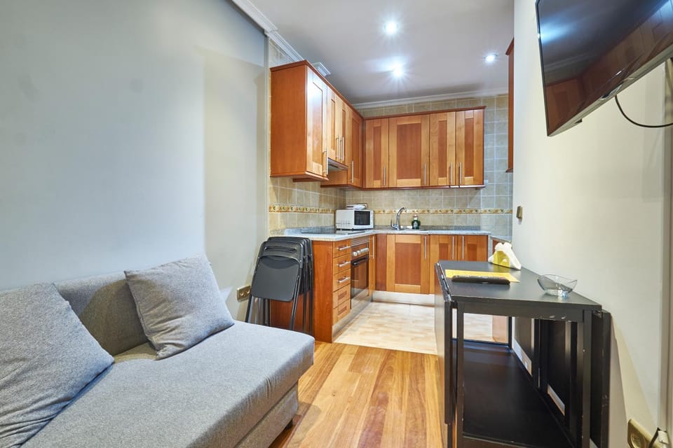 Apartamentos Madrid Atocha Apartment in Centro