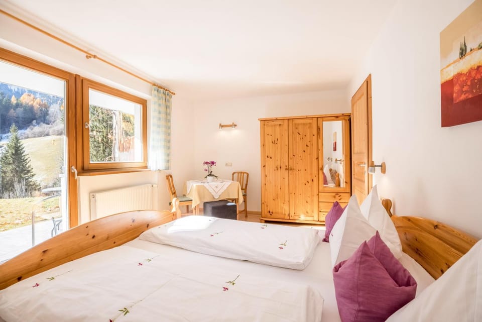 Property building, Living room, Bedroom