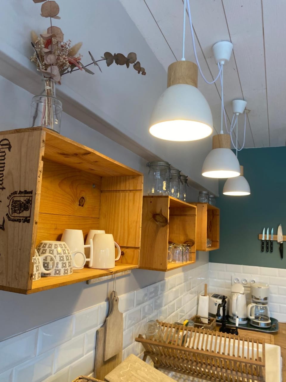 Coffee/tea facilities, Kitchen or kitchenette, minibar, stove, toaster