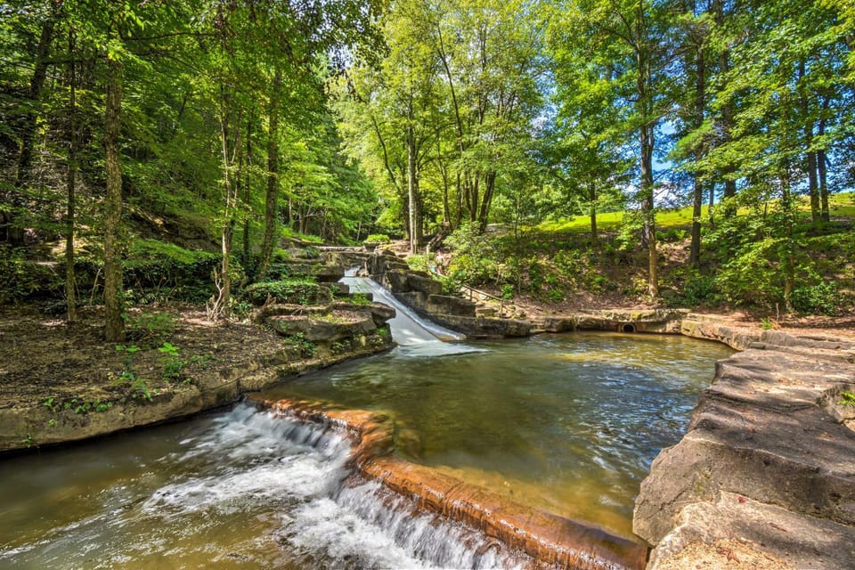 Big Canoe Mountain Resort Cabin w/ Pool Access! Cabin in Georgia