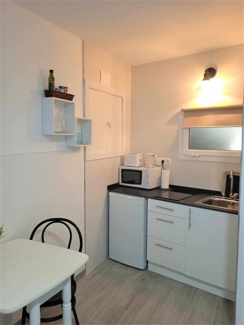 Moderno apartamento en el corazón de Madrid (Sol) Apartment in Centro