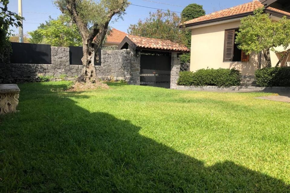 Casa di Paco a Nicolosi Villa in Sicily