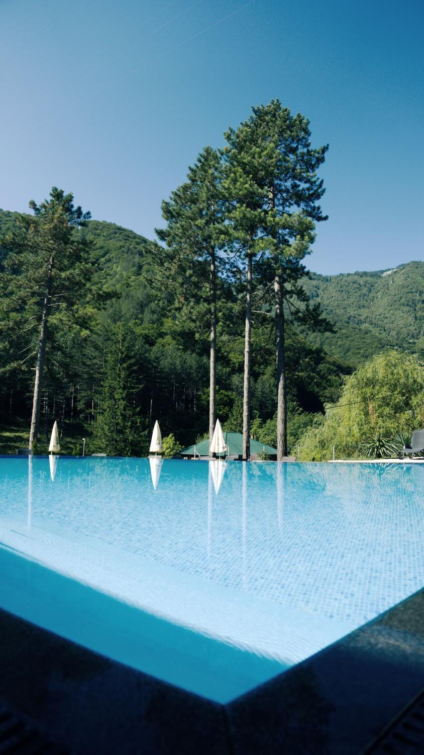 Natural landscape, Mountain view, Pool view, Swimming pool, Swimming pool, sunbed