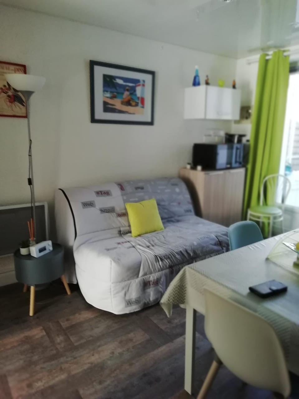 Pornichet à 50m de la mer et 800m de la gare loue un appartement RDC avec cour dans une petite copropriété opropriété Apartment in Pornichet
