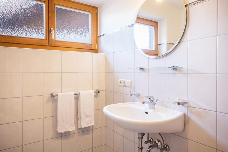 Bathroom, Living room