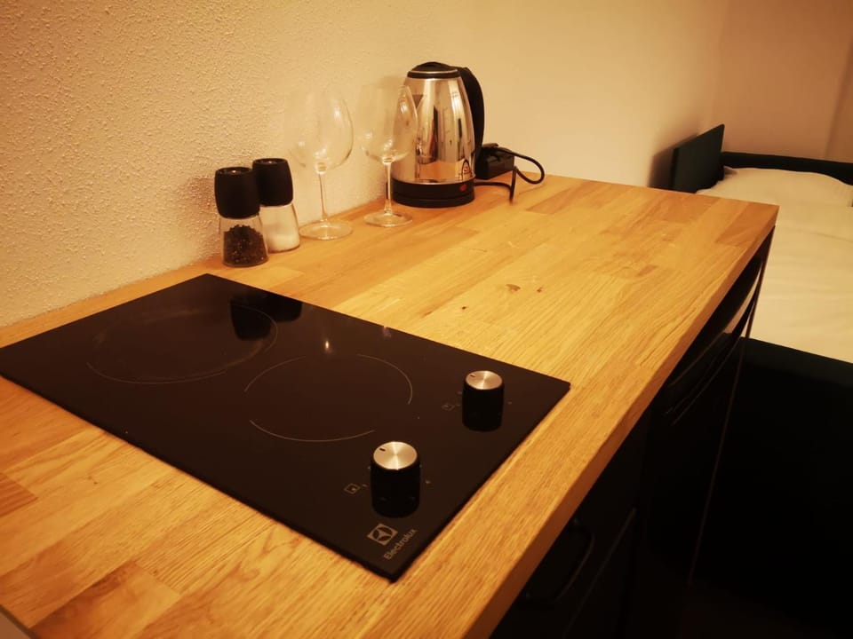 Coffee/tea facilities, Kitchen or kitchenette