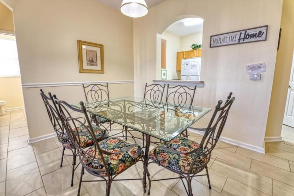 Windsor Palms Resort 3 Bedroom Condo 6 Miles to Disney Villa in Four Corners