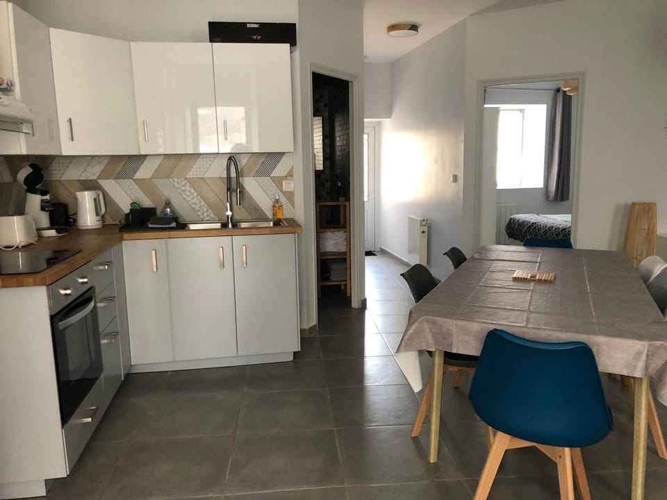 Kitchen or kitchenette, minibar, pet friendly