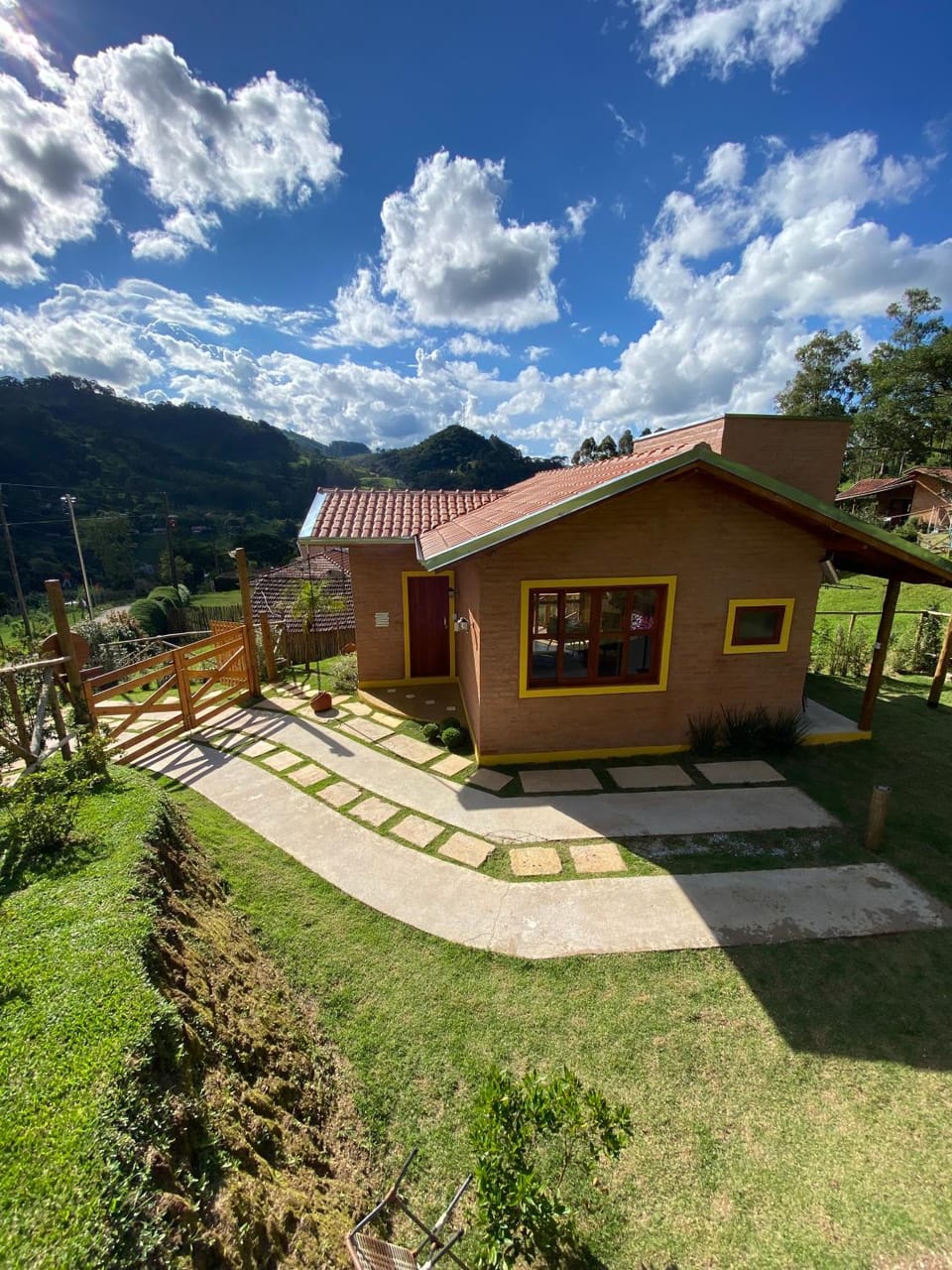 Day, Natural landscape, Garden, Garden view, Mountain view