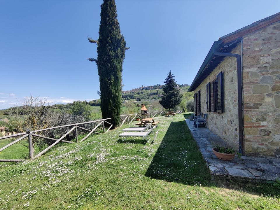 Property building, Garden