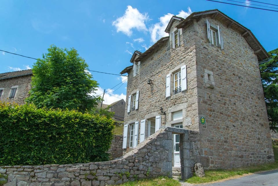 Village de gîtes de Sainte-Lucie House in Occitanie