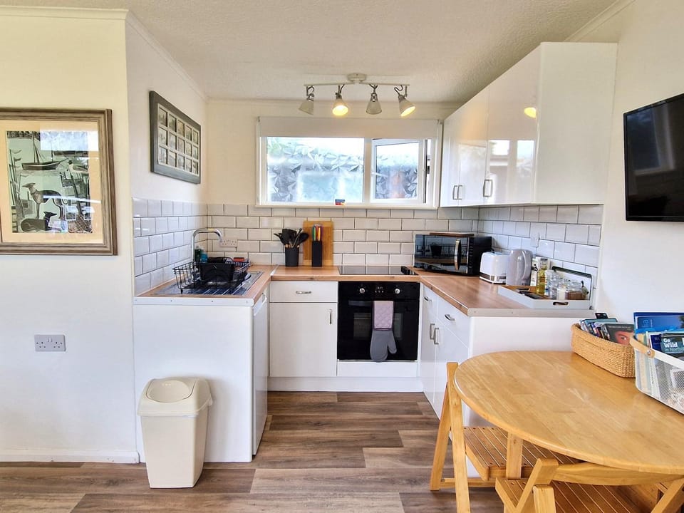 197 Broadside Holiday Chalet near Broads & Beaches Chalet in Broadland District