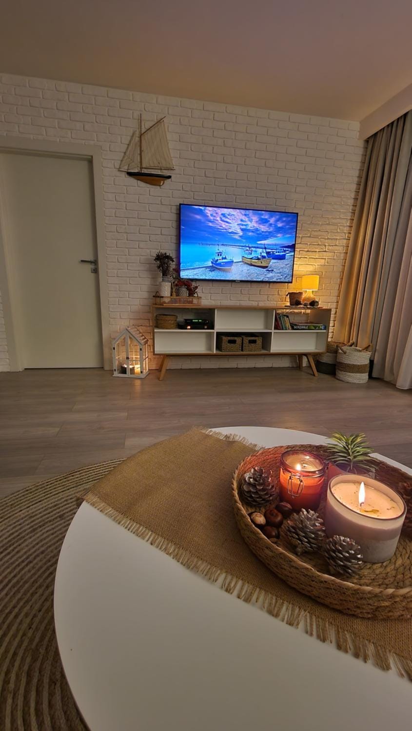 Zielony Domek Apartament w Rewalu 42 m2, tylko 40 metrów od plaży Apartment in West Pomeranian Voivodeship, Poland