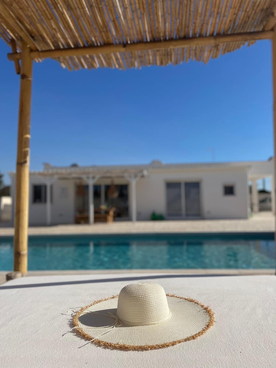 Pool view, Swimming pool, sunbed