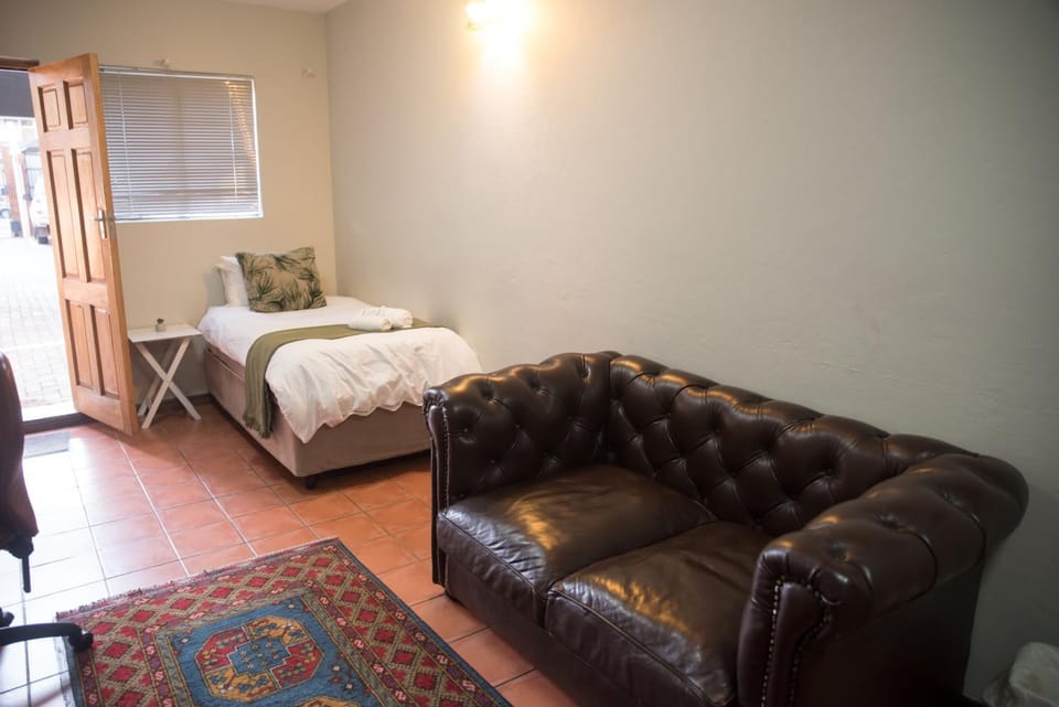 Beesdam Guesthouse Apartment in North West, South Africa
