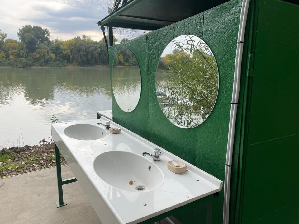 Tisza beach Wild Camping 2 Campground/ 
RV Resort in Szeged