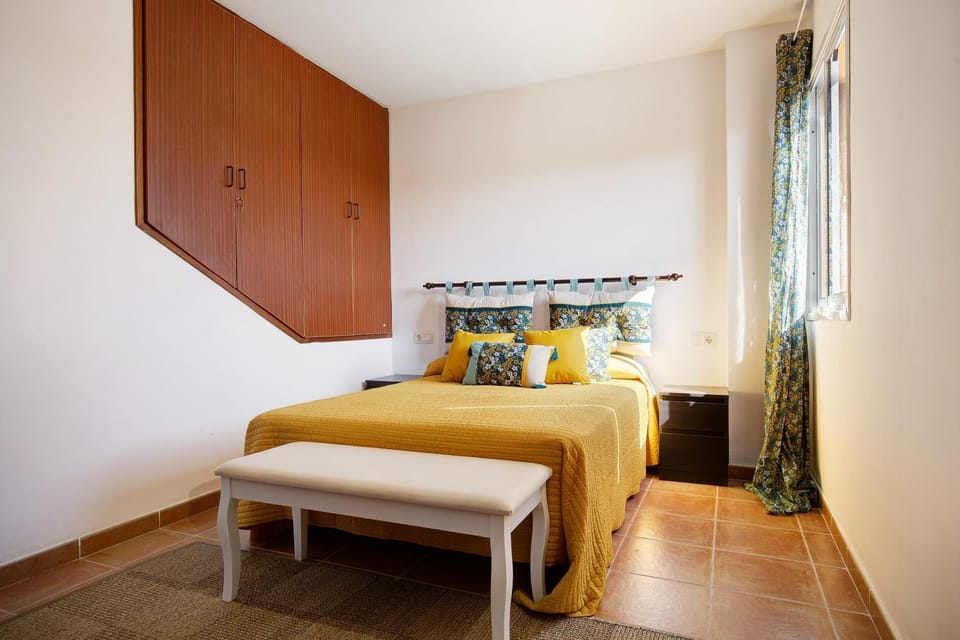Living room, Bedroom