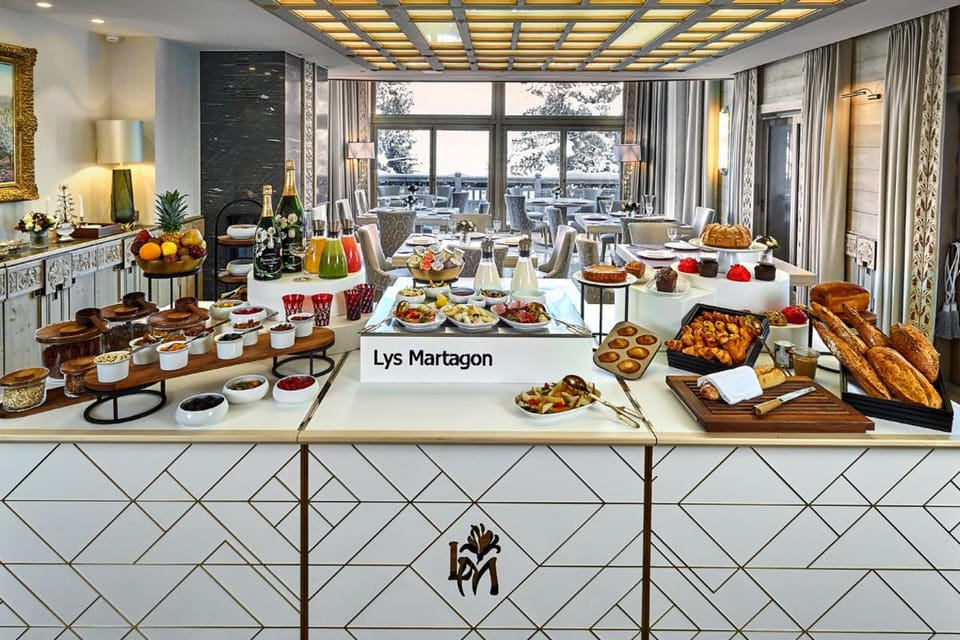 Food and drinks, Breakfast, Buffet breakfast