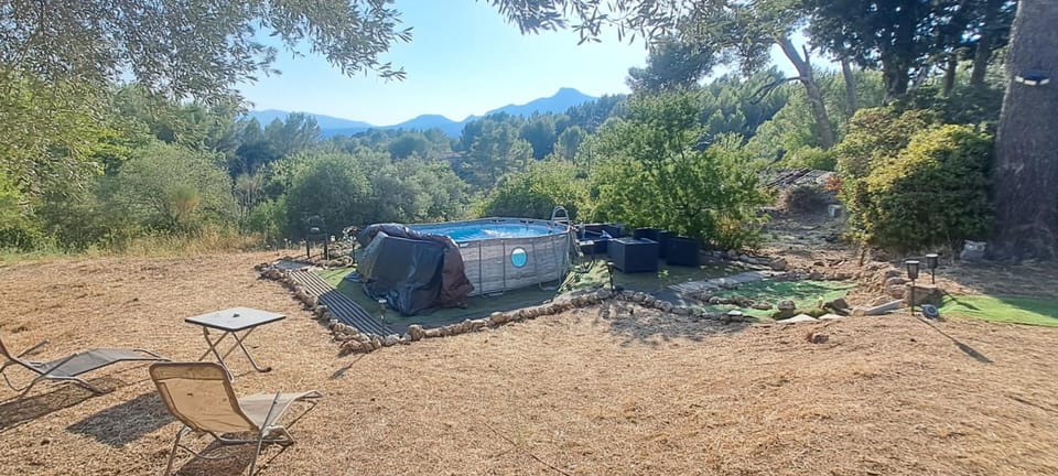 Au P'tit Bonheur House in French Riviera