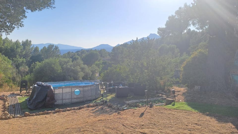 Au P'tit Bonheur House in French Riviera