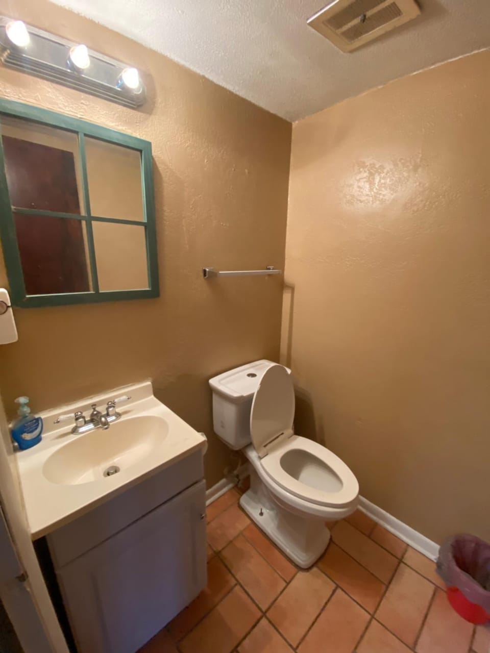Va Beach Town Center Privita Room House in Chesapeake