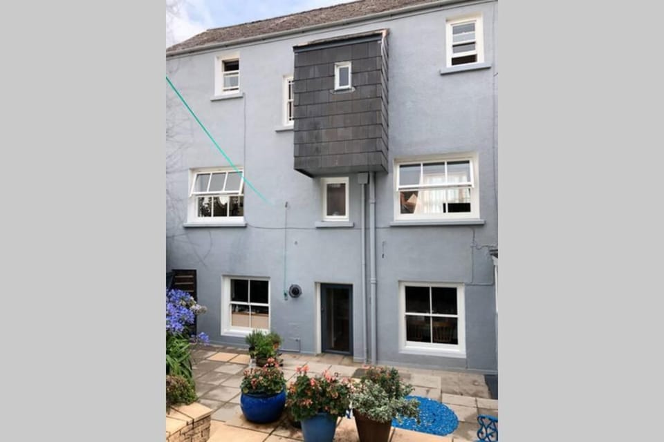 Stunning & spacious house in central Tenby House in Wales