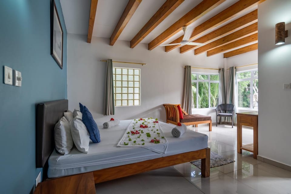 Bed, Photo of the whole room
