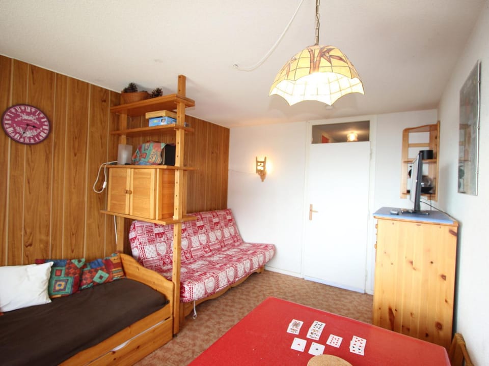 Studio Sud Chamrousse 4 pers. avec balcon - FR-1-549-75 Apartment in Provence-Alpes-Côte d'Azur