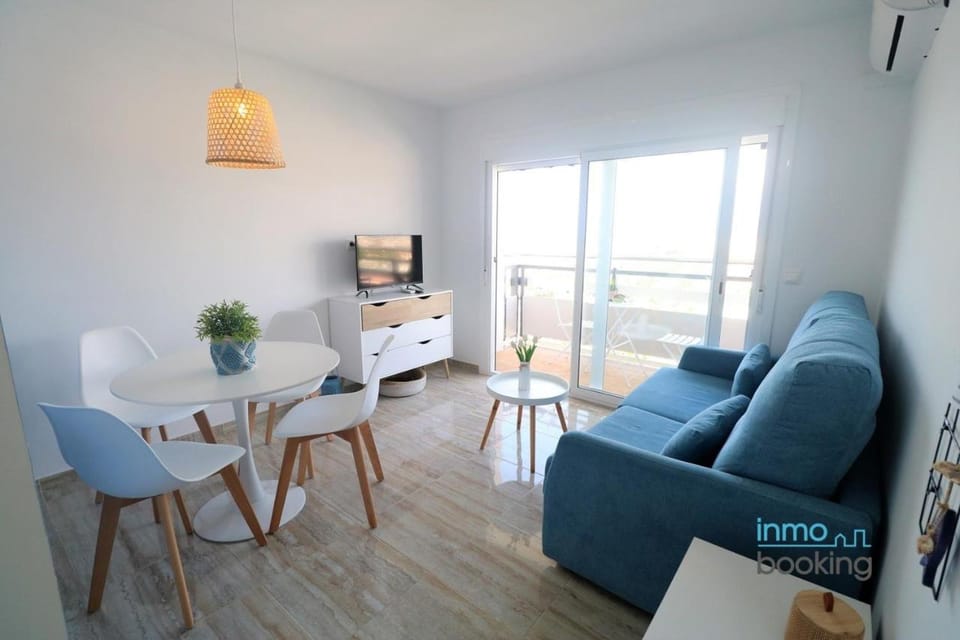SUNBEACH RODAS Climatizado , Wifi y Vistas al Mar Apartment in Salou